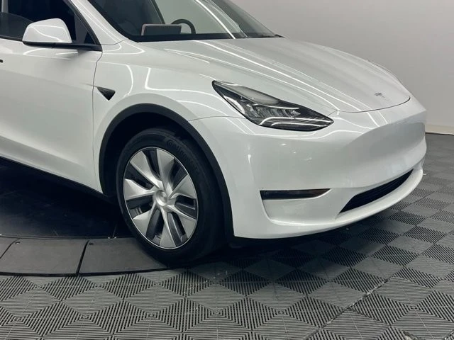 2023 Tesla Model Y - Image 6 of 11