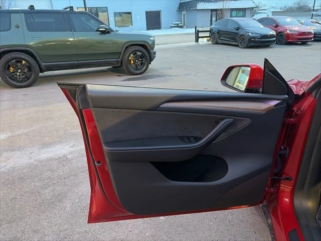 2023 Tesla Model Y - Image 11 of 21