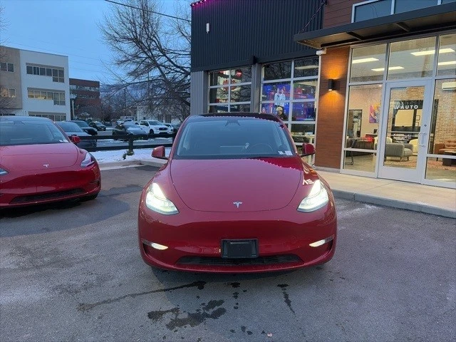 2023 Tesla Model Y - Image 3 of 21