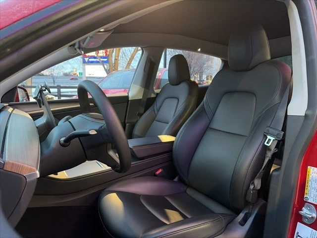 2023 Tesla Model Y - Image 13 of 21