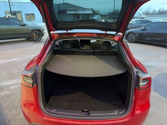 2023 Tesla Model Y - Image 17 of 21