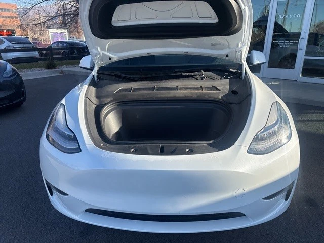 2023 Tesla Model Y - Image 14 of 21