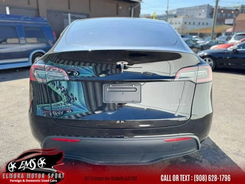 2023 Tesla Model Y - Image 7 of 12