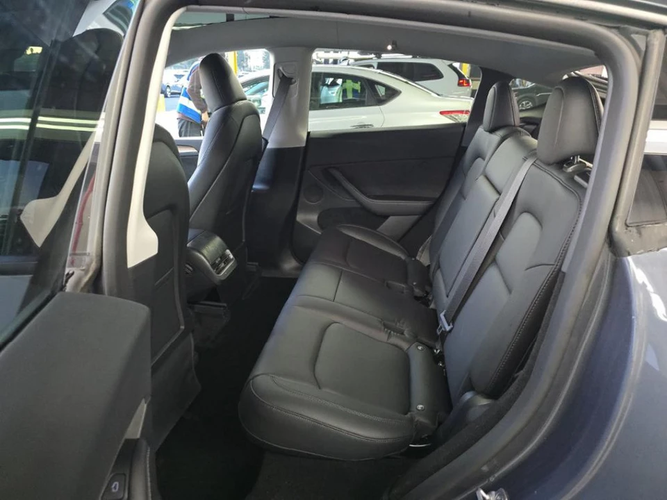 2023 Tesla Model Y - Image 7 of 7
