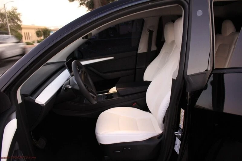 2023 Tesla Model Y - Image 14 of 21