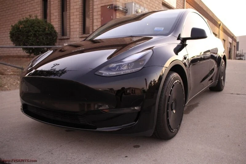 2023 Tesla Model Y - Image 19 of 21