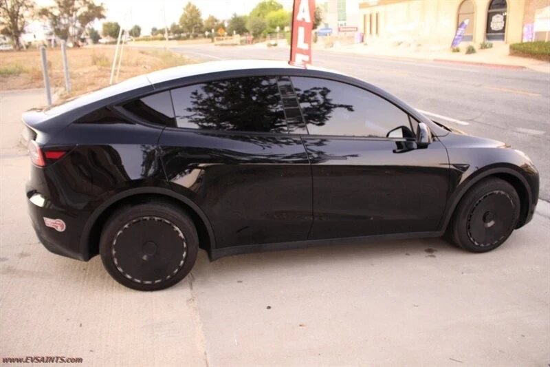 2023 Tesla Model Y - Image 6 of 21