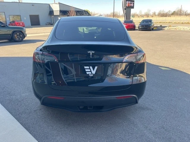 2023 Tesla Model Y - Image 6 of 21