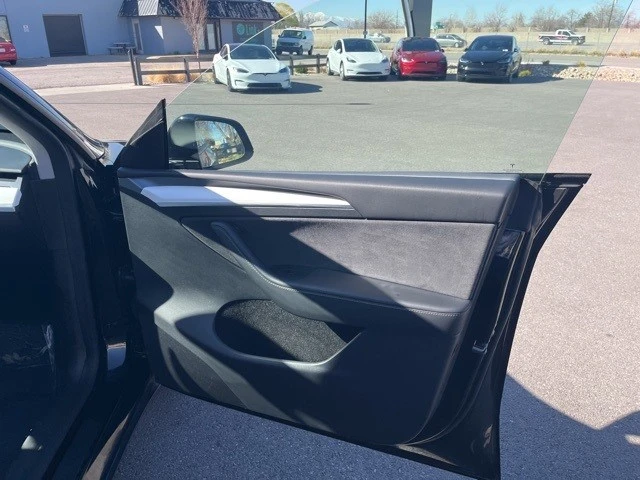 2023 Tesla Model Y - Image 21 of 21
