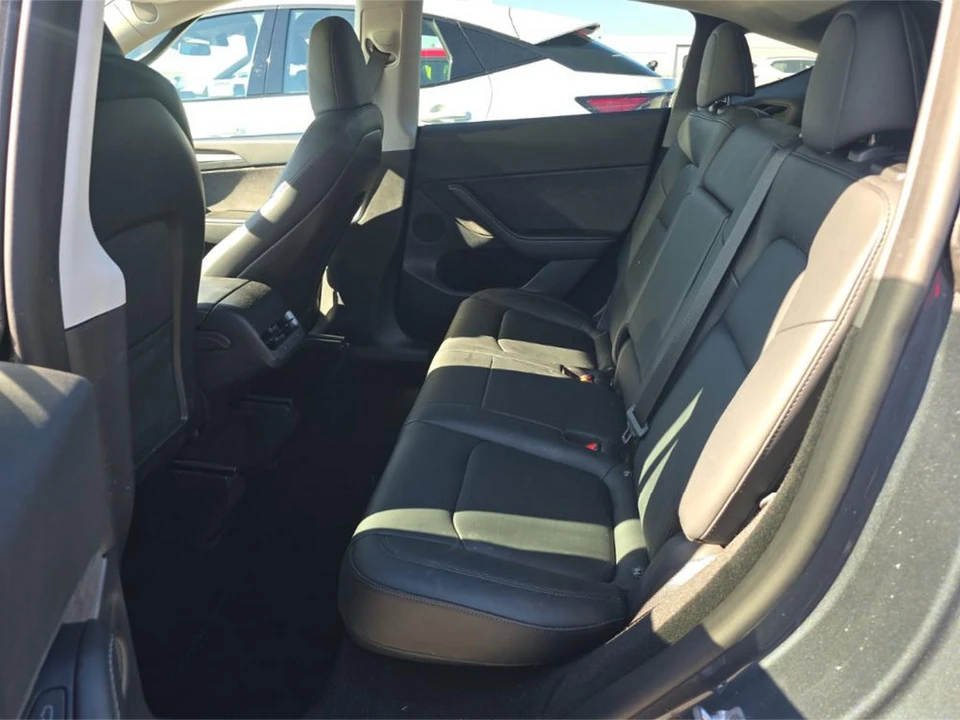 2023 Tesla Model Y - Image 6 of 7