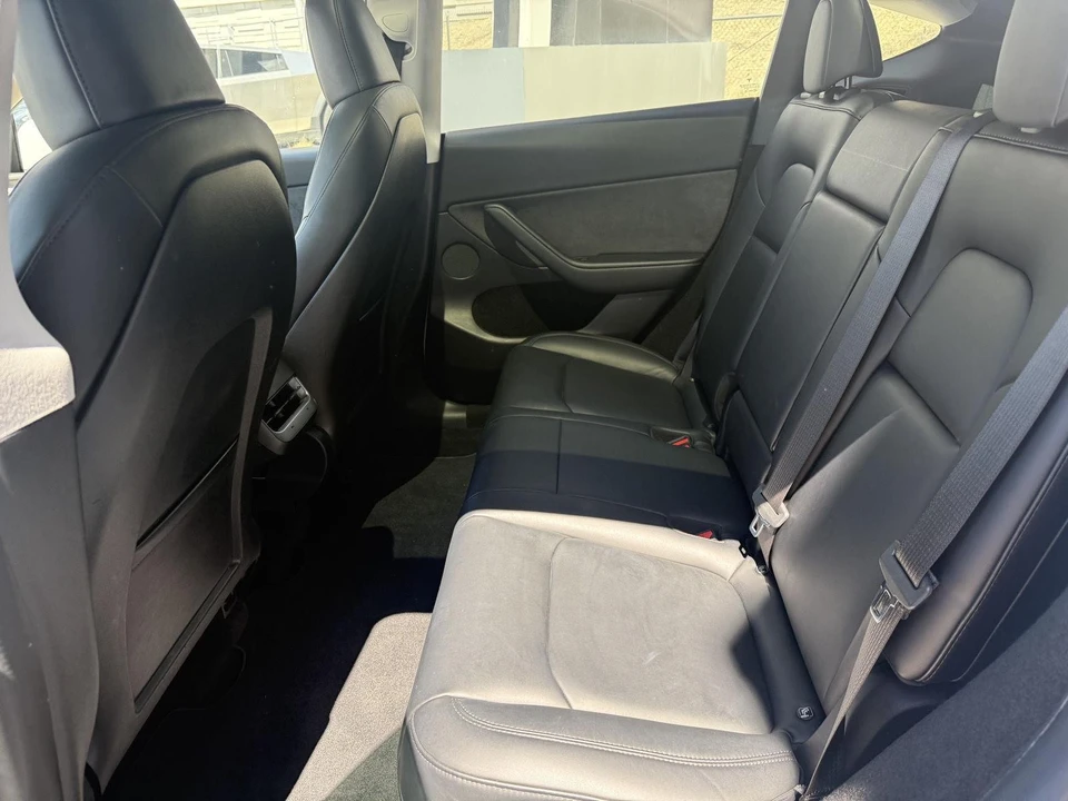 2023 Tesla Model Y - Image 16 of 27