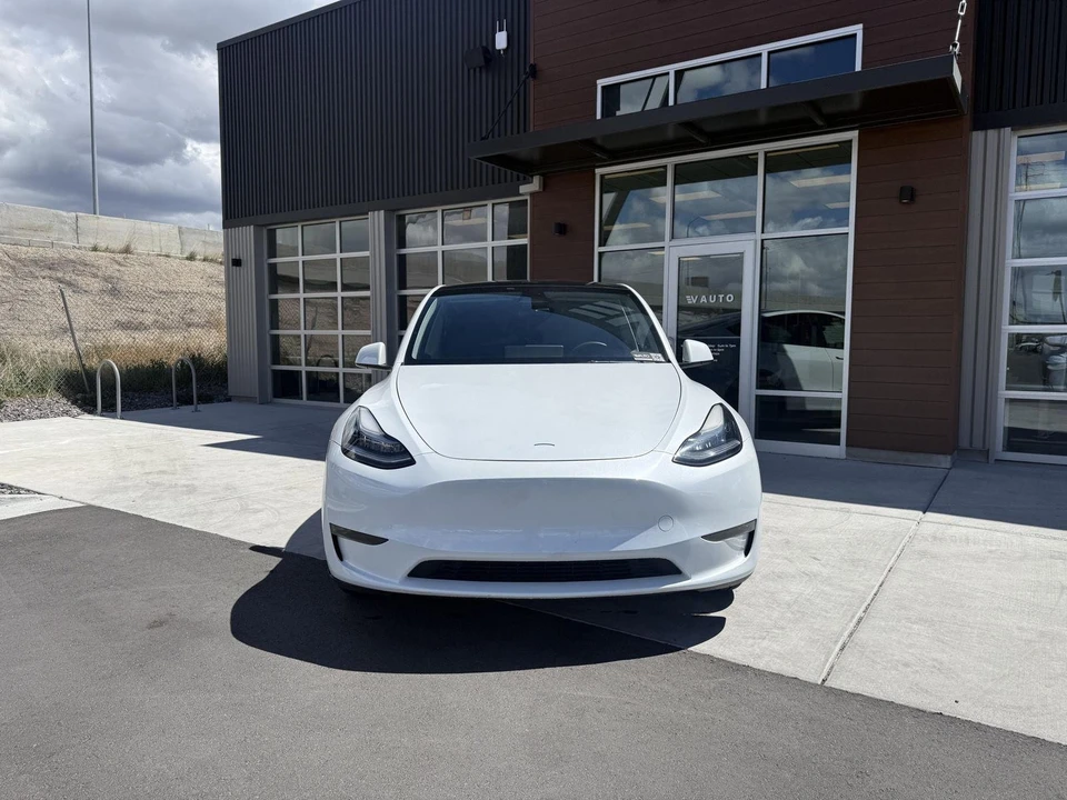 2023 Tesla Model Y - Image 3 of 27