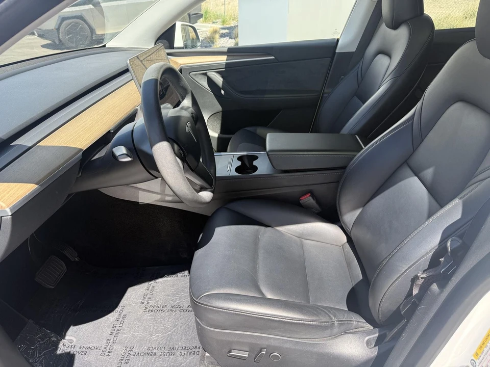 2023 Tesla Model Y - Image 13 of 27