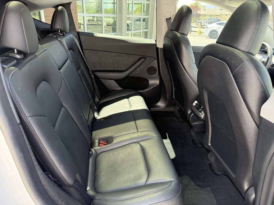 2023 Tesla Model Y - Image 20 of 27