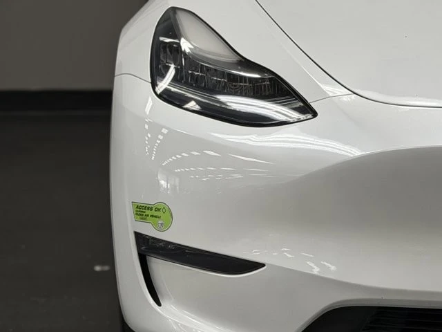 2023 Tesla Model Y - Image 8 of 12