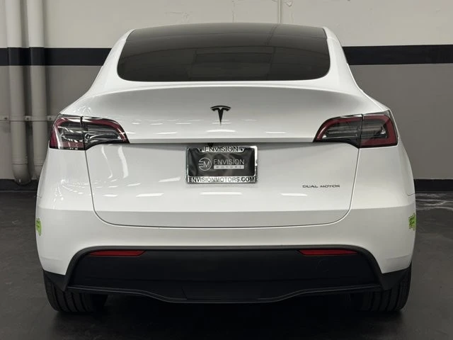 2023 Tesla Model Y - Image 11 of 12