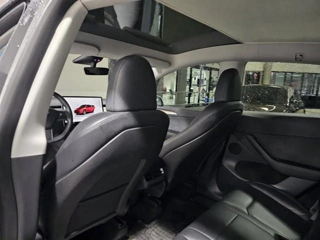 2023 Tesla Model Y - Image 7 of 12