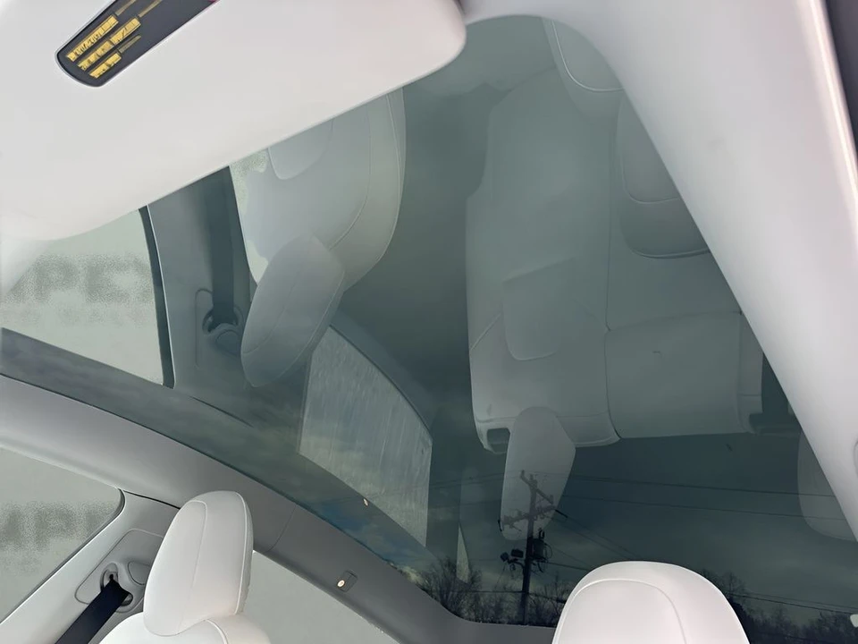 2023 Tesla Model Y - Image 11 of 21