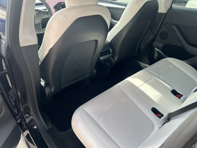 2023 Tesla Model Y - Image 14 of 21