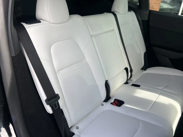 2023 Tesla Model Y - Image 19 of 21