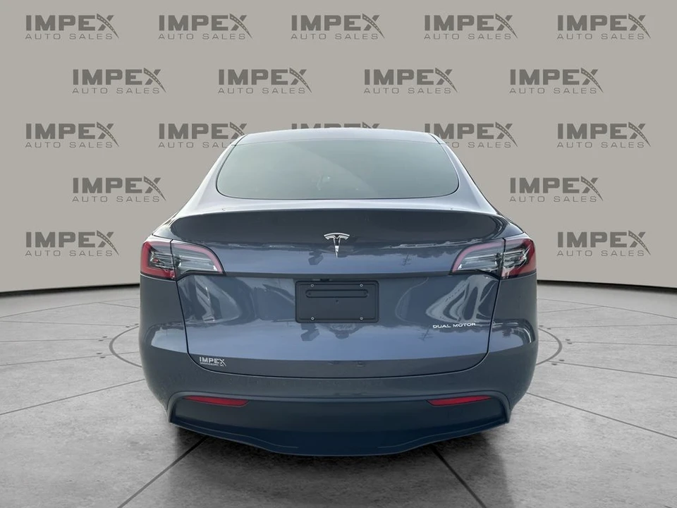 2023 Tesla Model Y - Image 4 of 12
