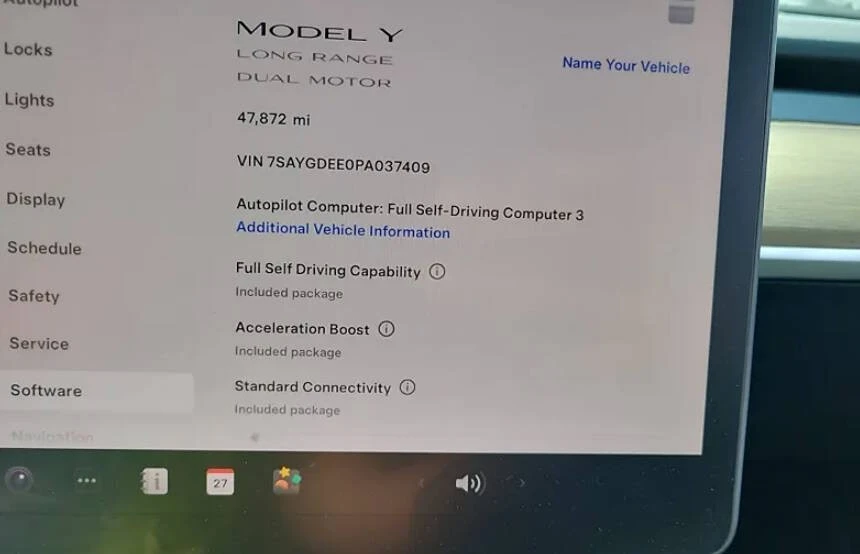 2023 Tesla Model Y - Image 8 of 10