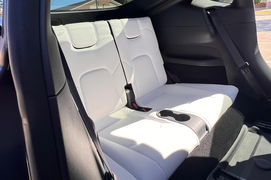 2023 Tesla Model Y - Image 23 of 31