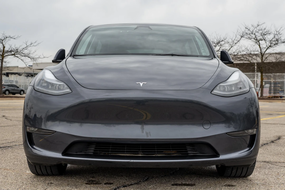 2023 Tesla Model Y - Image 20 of 31