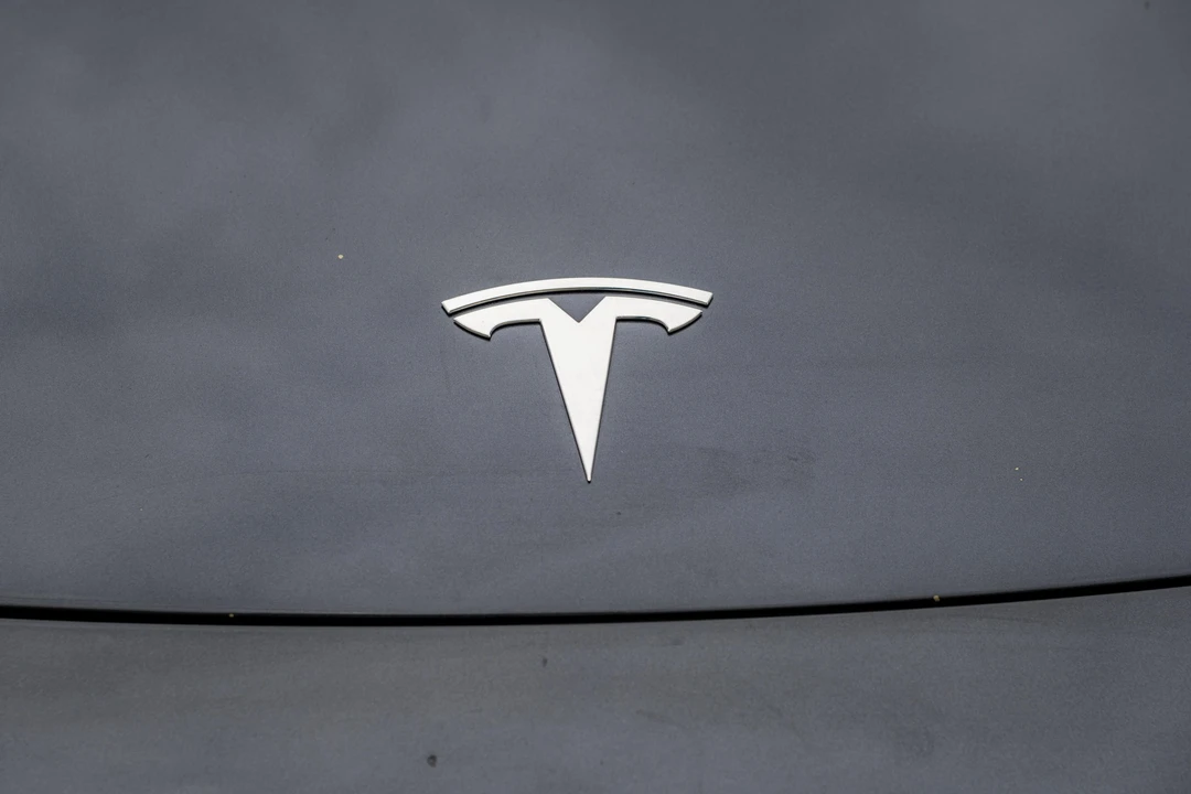 2023 Tesla Model Y - Image 21 of 31