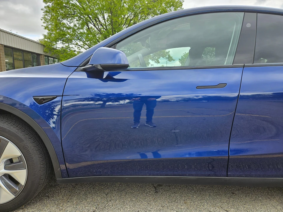 2023 Tesla Model Y - Image 20 of 31