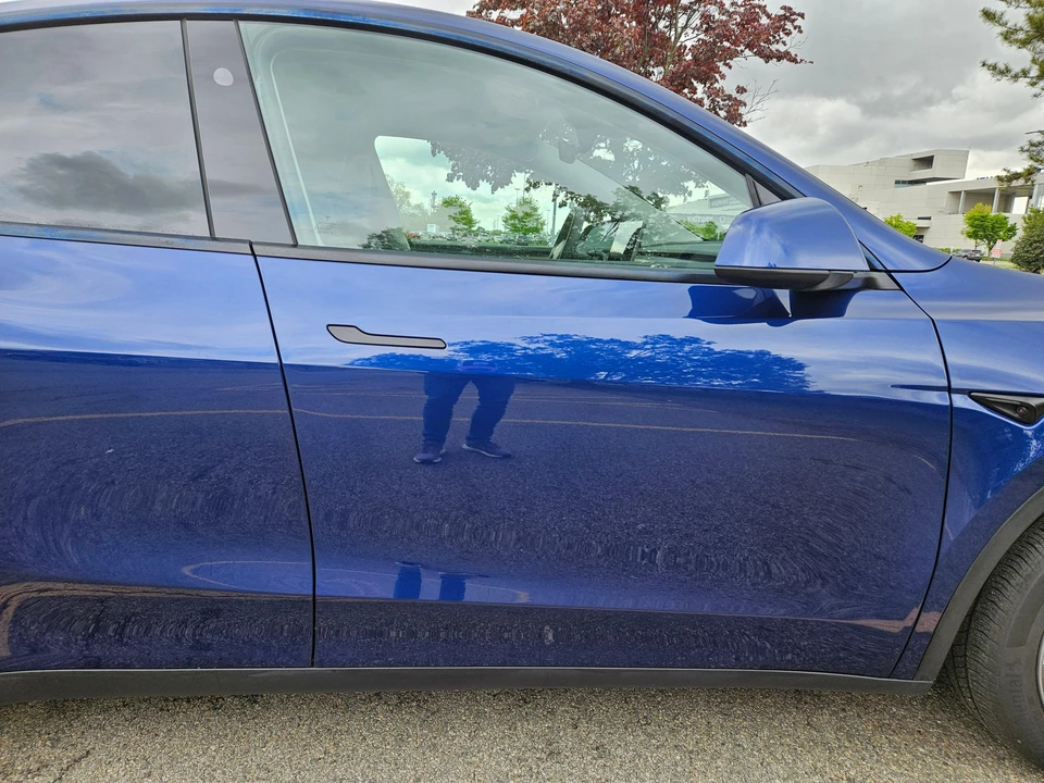 2023 Tesla Model Y - Image 30 of 31