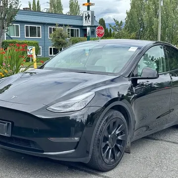 2023 Tesla Model Y Long Range AWD