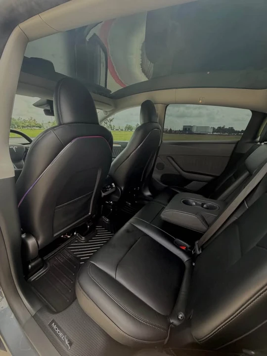 2023 Tesla Model Y - Image 12 of 14