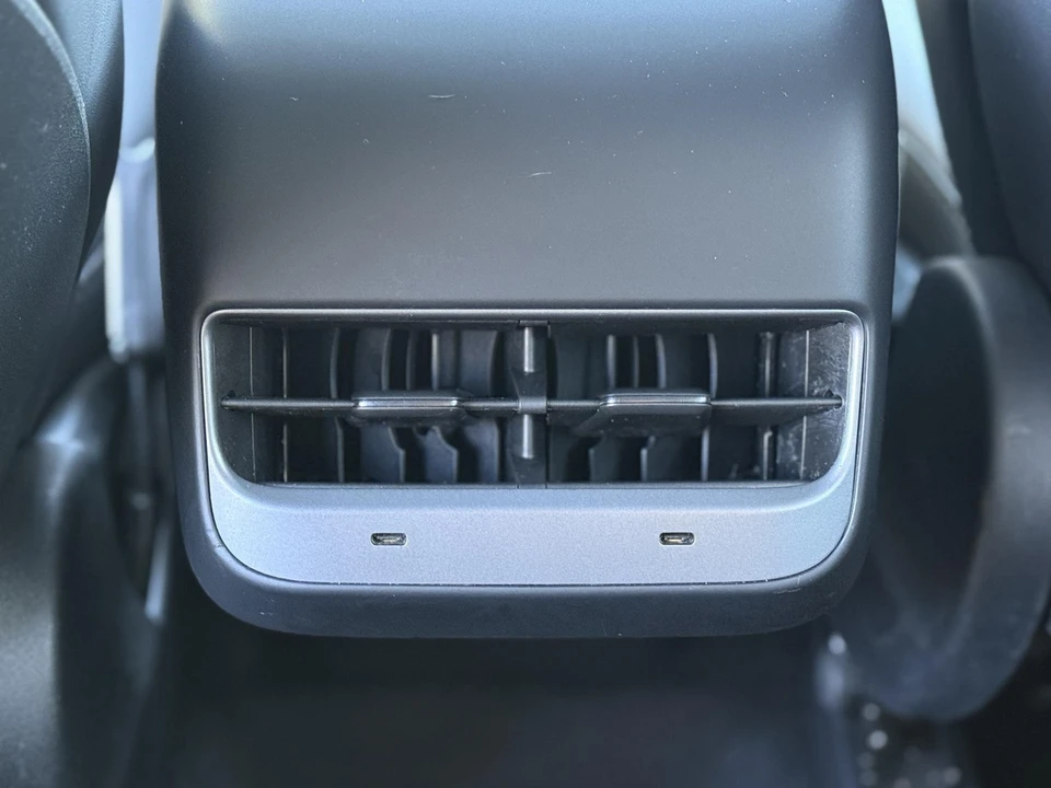 2023 Tesla Model Y - Image 15 of 21