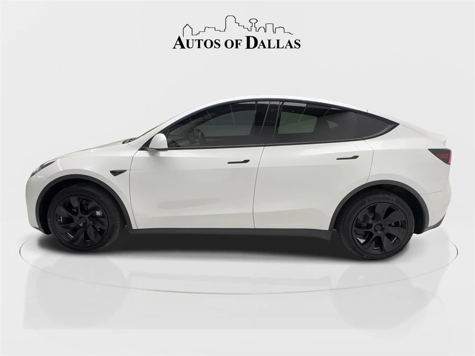 2023 Tesla Model Y - Image 7 of 12