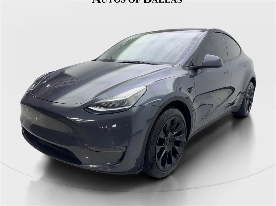 2023 Tesla Model Y - Image 2 of 12