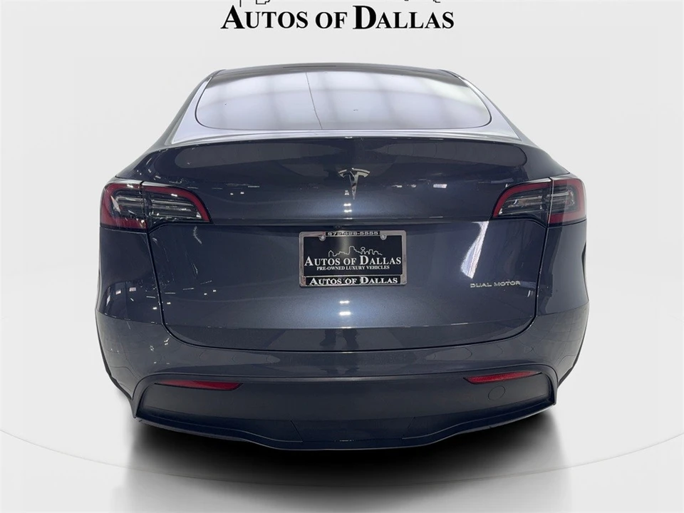 2023 Tesla Model Y - Image 7 of 12