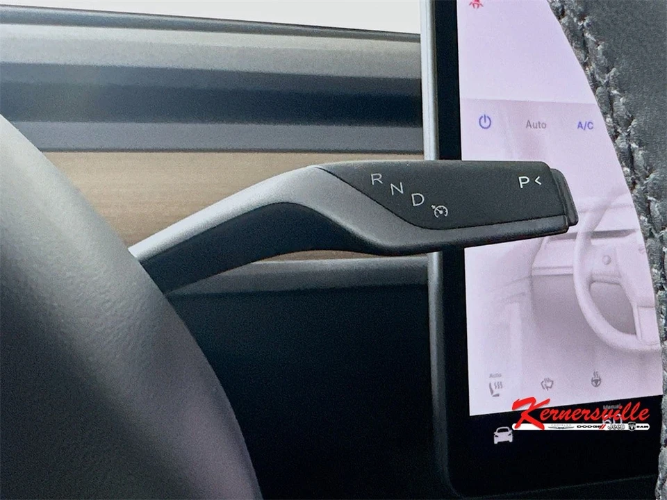 2023 Tesla Model Y - Image 16 of 21