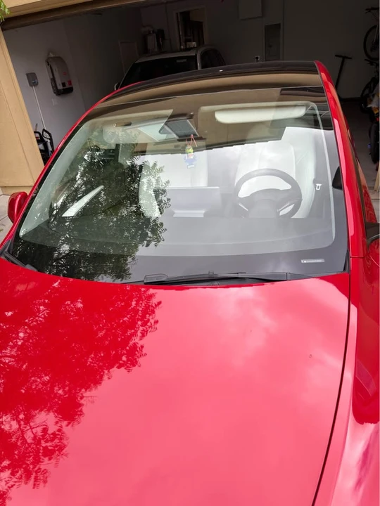 2023 Tesla Model Y - Image 9 of 18
