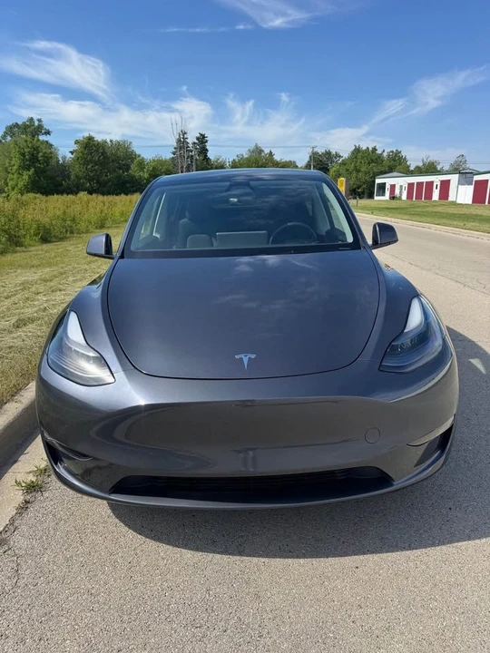 2023 Tesla Model Y - Image 3 of 9