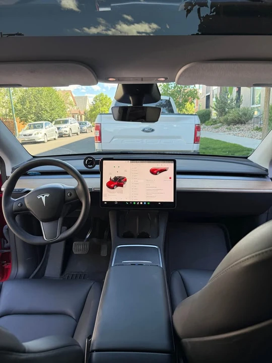 2023 Tesla Model Y - Image 3 of 11