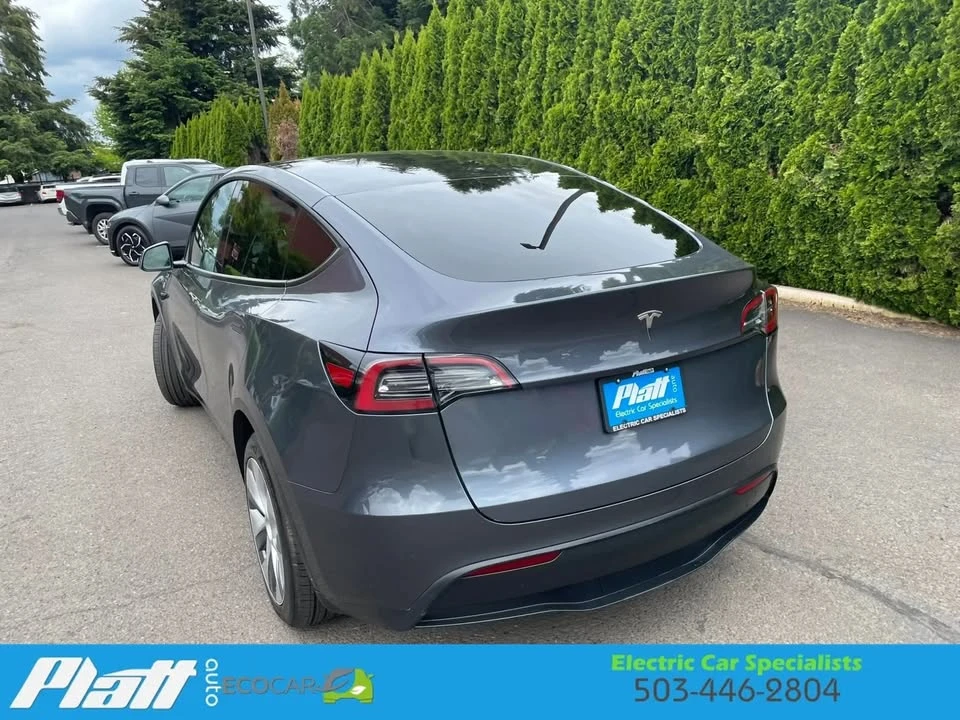 2023 Tesla Model Y - Image 10 of 20