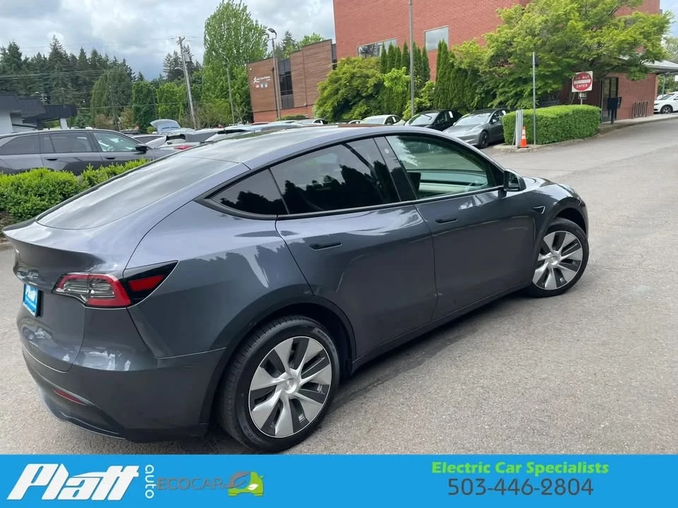 2023 Tesla Model Y - Image 14 of 20