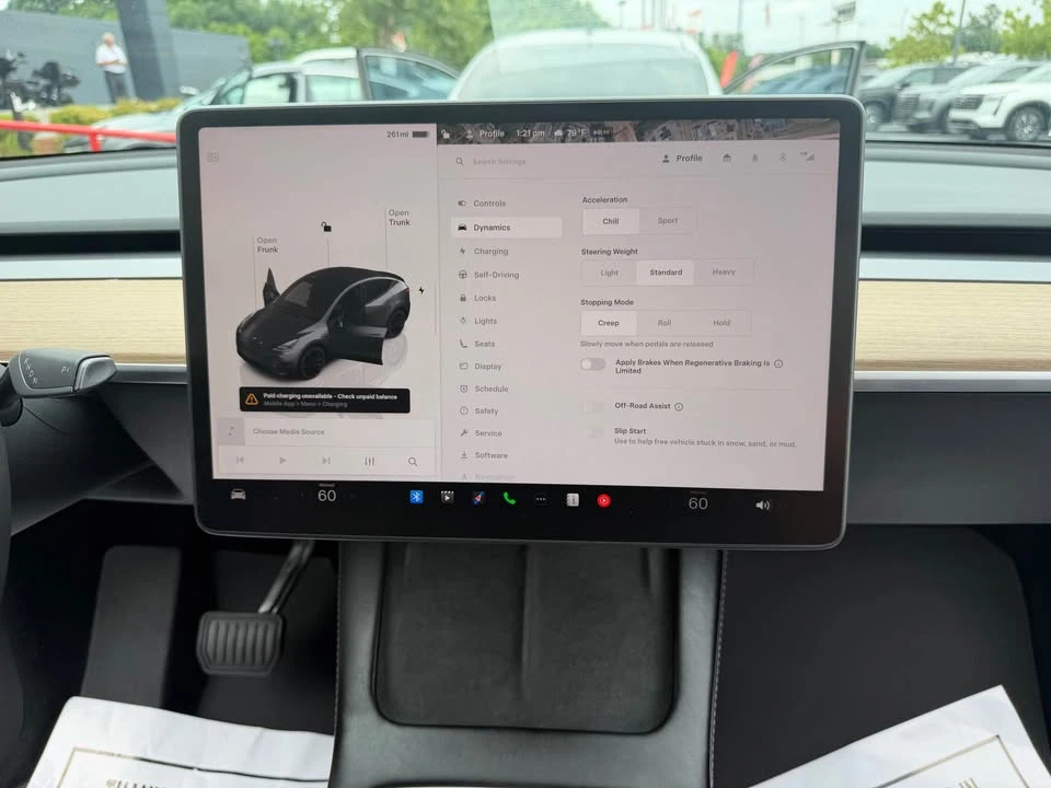 2023 Tesla Model Y - Image 5 of 11