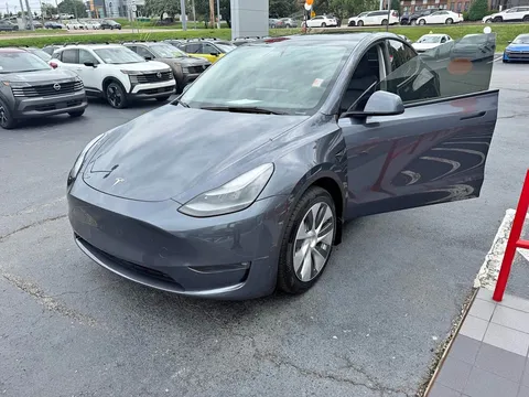 2023 Tesla Model Y Long Range Sport Utility 4D