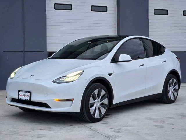 2023 Tesla Model Y - Image 4 of 21