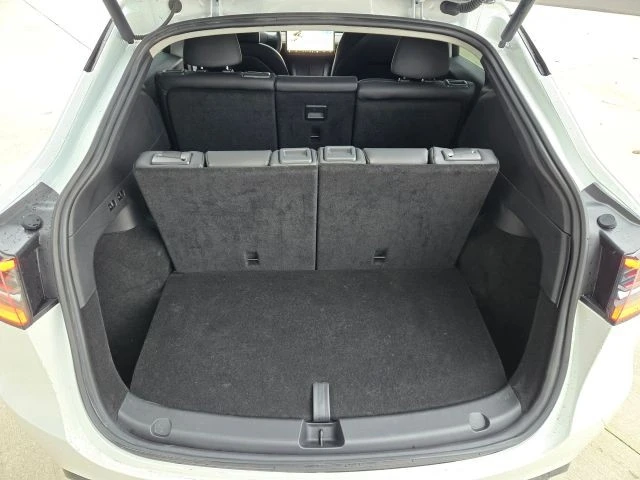 2023 Tesla Model Y - Image 12 of 21