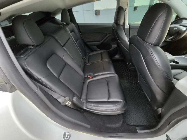 2023 Tesla Model Y - Image 14 of 21