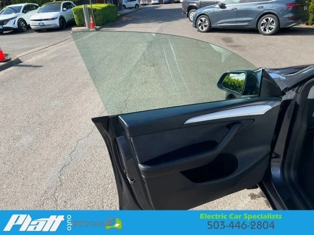 2023 Tesla Model Y - Image 19 of 21