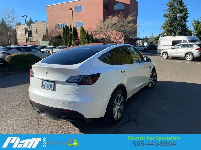 2023 Tesla Model Y - Image 10 of 12